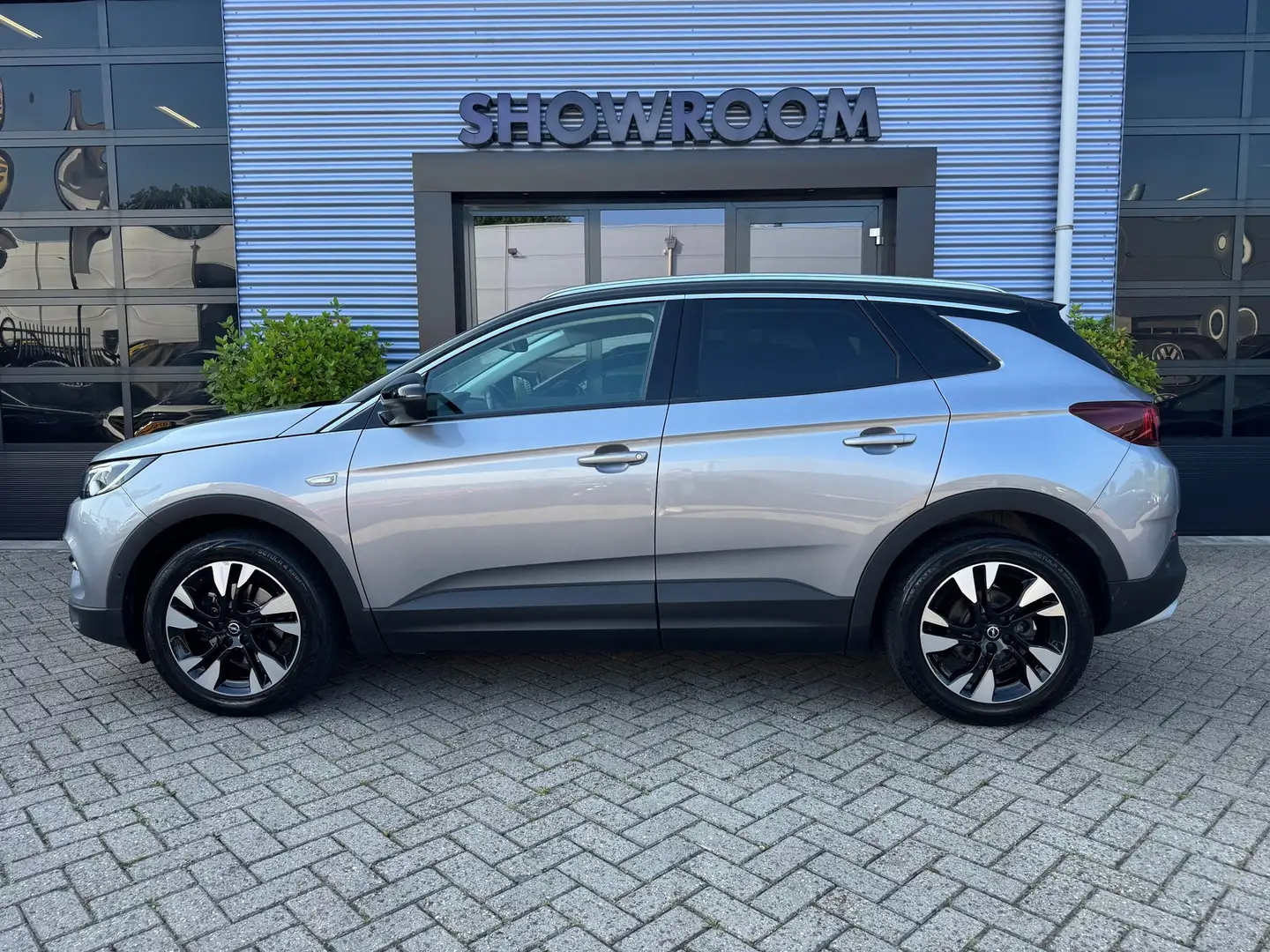 Opel Grandland X Automaat|Leder|Trekhaak|Apple carplay 1.2 Turbo In Gris - 2