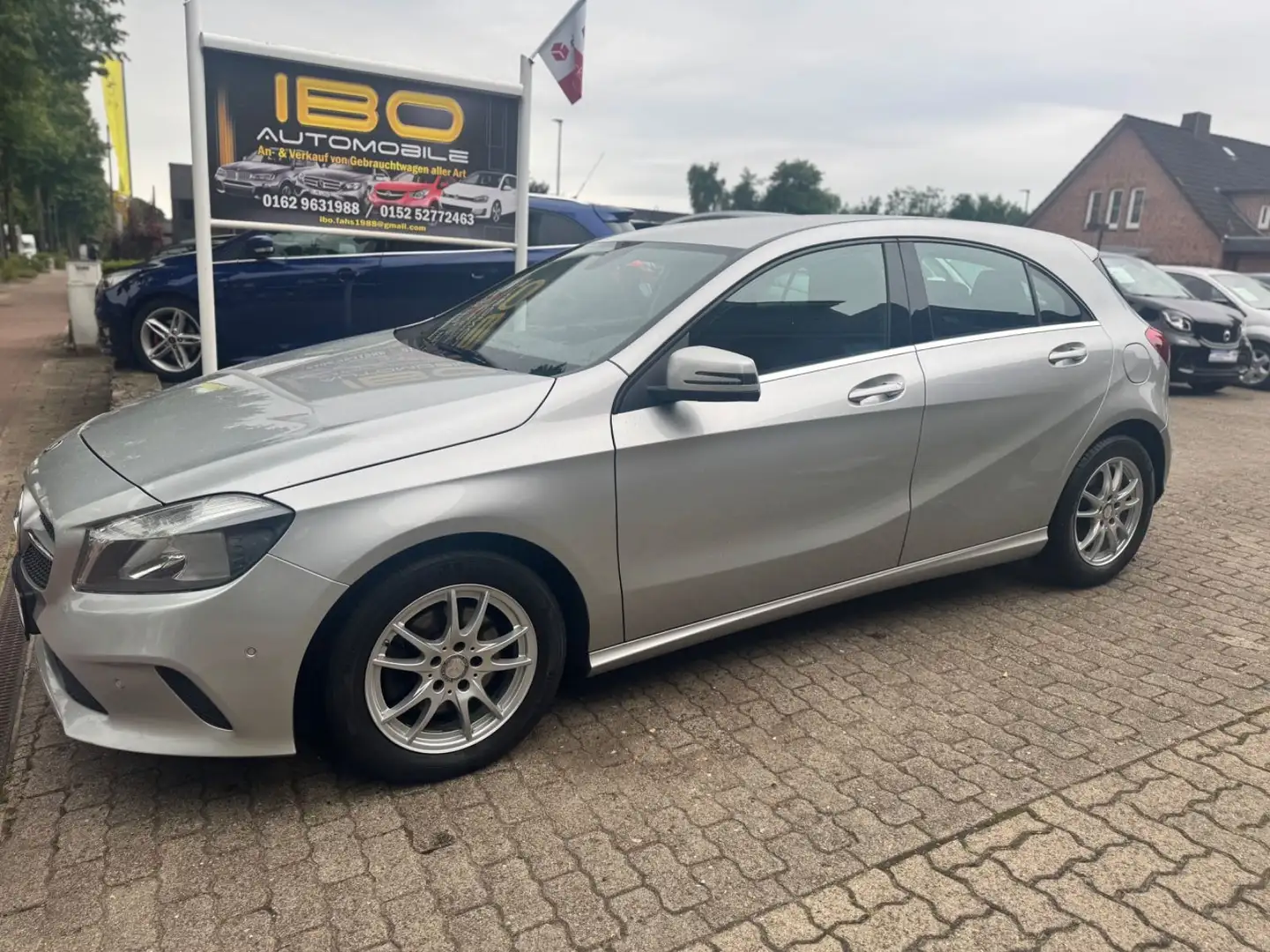 Mercedes-Benz A 200 CDI +Sitzh+AHK+NAVI+HU/AUneu+ Argent - 1