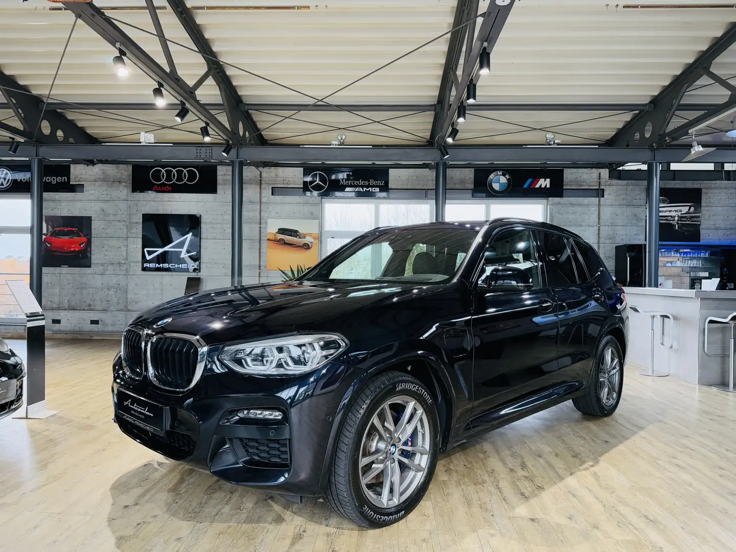 BMW X3 xDrive 30 e M Sport*360°KAM*HEADUP*AHK*ACC* Noir - 1