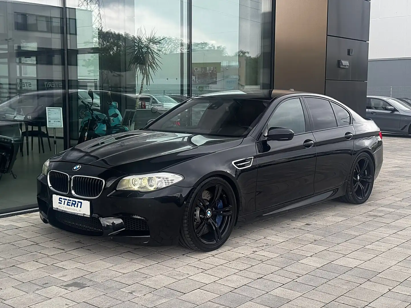 BMW M5 *HUD* Schwarz - 1