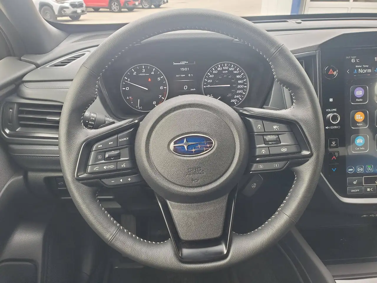 Subaru Forester снимка Subaru Forester