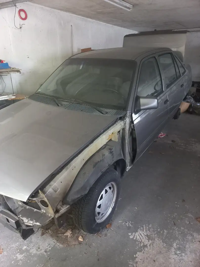 Opel Kadett Kadett E Caravan GLS - 1