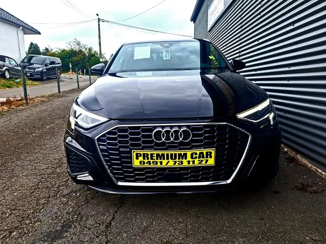 Audi A3 view 5
