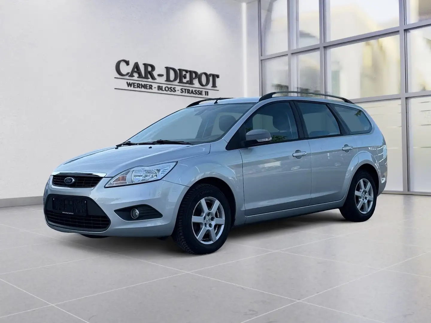 Ford Focus Turnier Style*KLIMA*AUX*MULTILENK.*TÜV* Zilver - 1