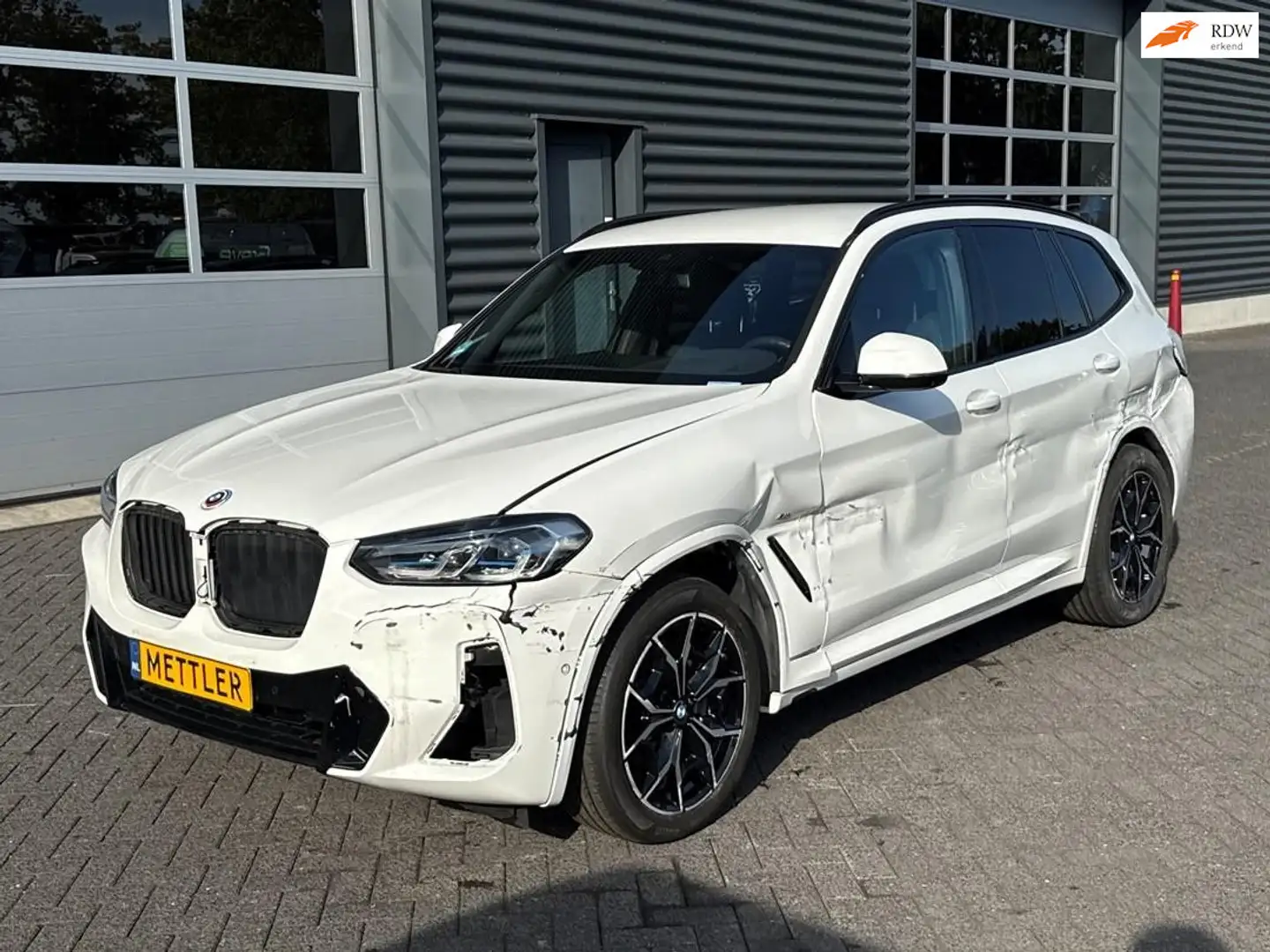 BMW X3 XDrive20d High Executive M pakket, camera, navigat Wit - 1