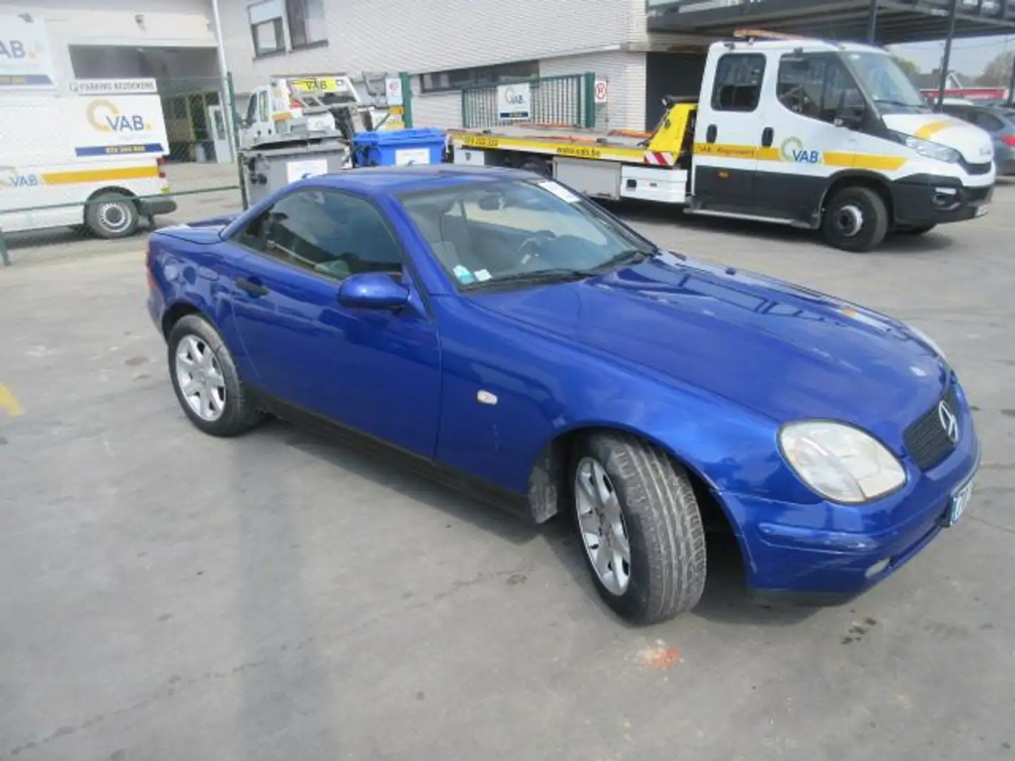 Mercedes-Benz SLK Mavi - 2