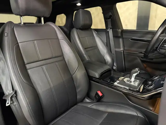 Land Rover Range Rover Evoque view 15
