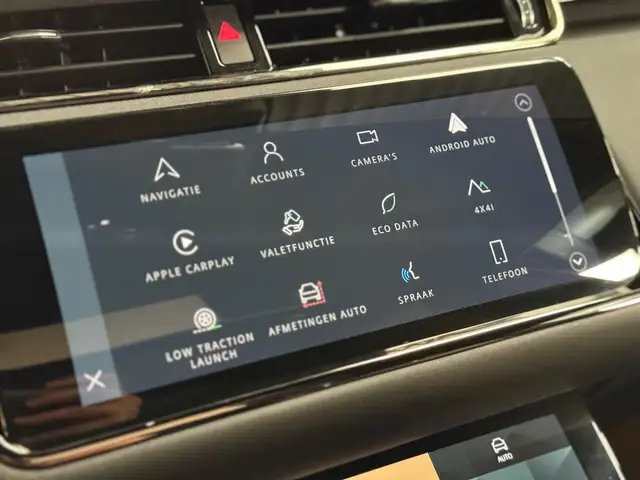 Land Rover Range Rover Evoque view 27