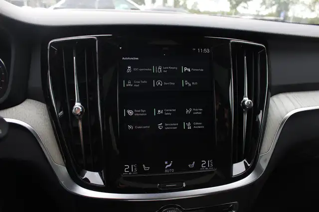 Volvo V60 view 23
