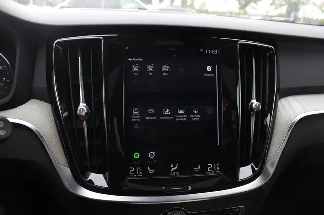 Volvo V60 view 24