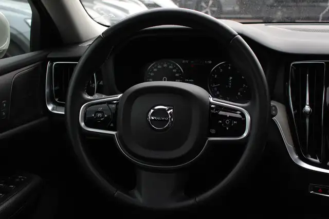 Volvo V60 view 18