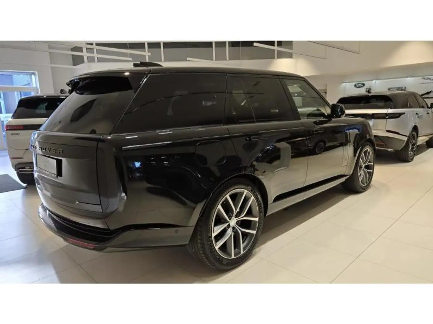 Land Rover Range Rover P460e AWD Auto HSE Fekete - 2