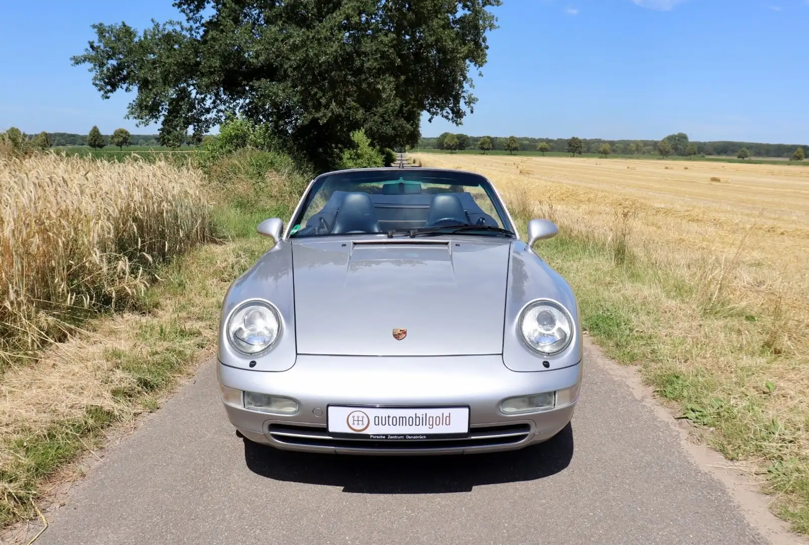 Porsche 993 Carrera Cabrio, 34.550km, C00, Schalter, TOP Zilver - 2