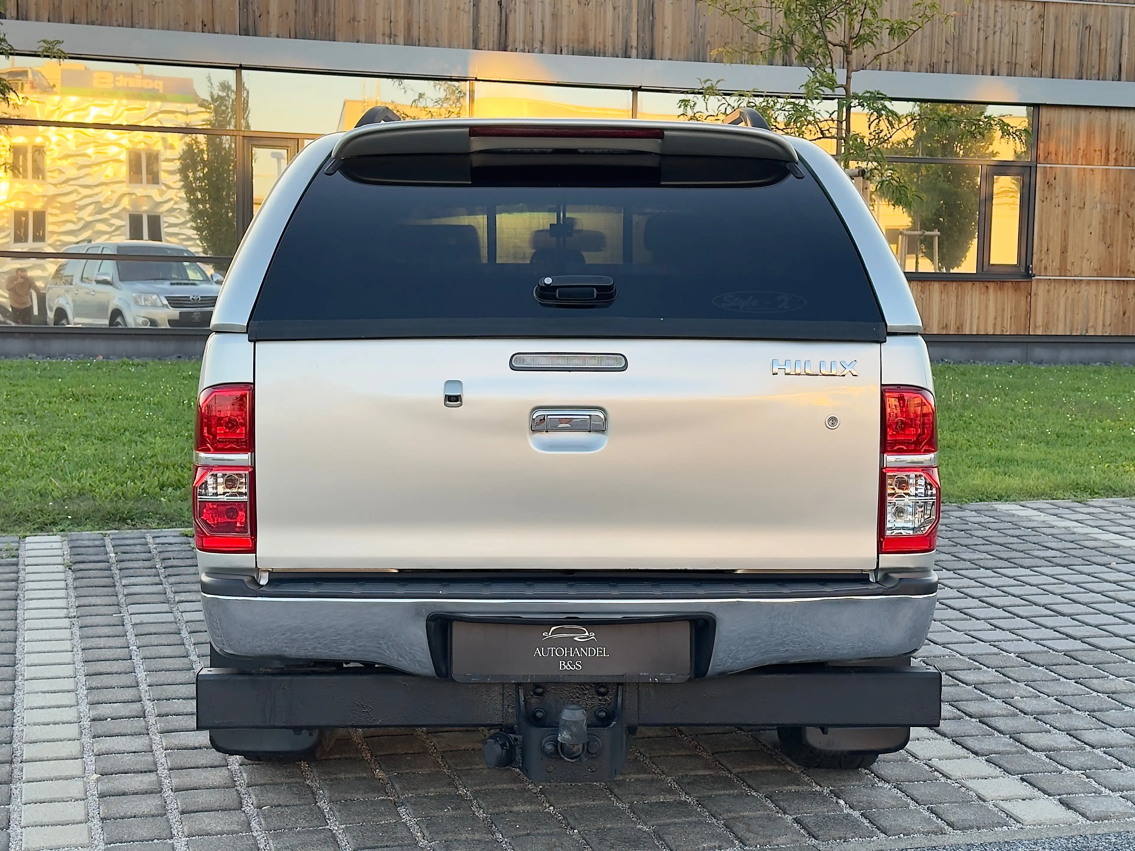 Toyota Hilux Hilux DK City 4x4 2,5 D-4D 145 *HARDTOP, KAMERA* — photo 5