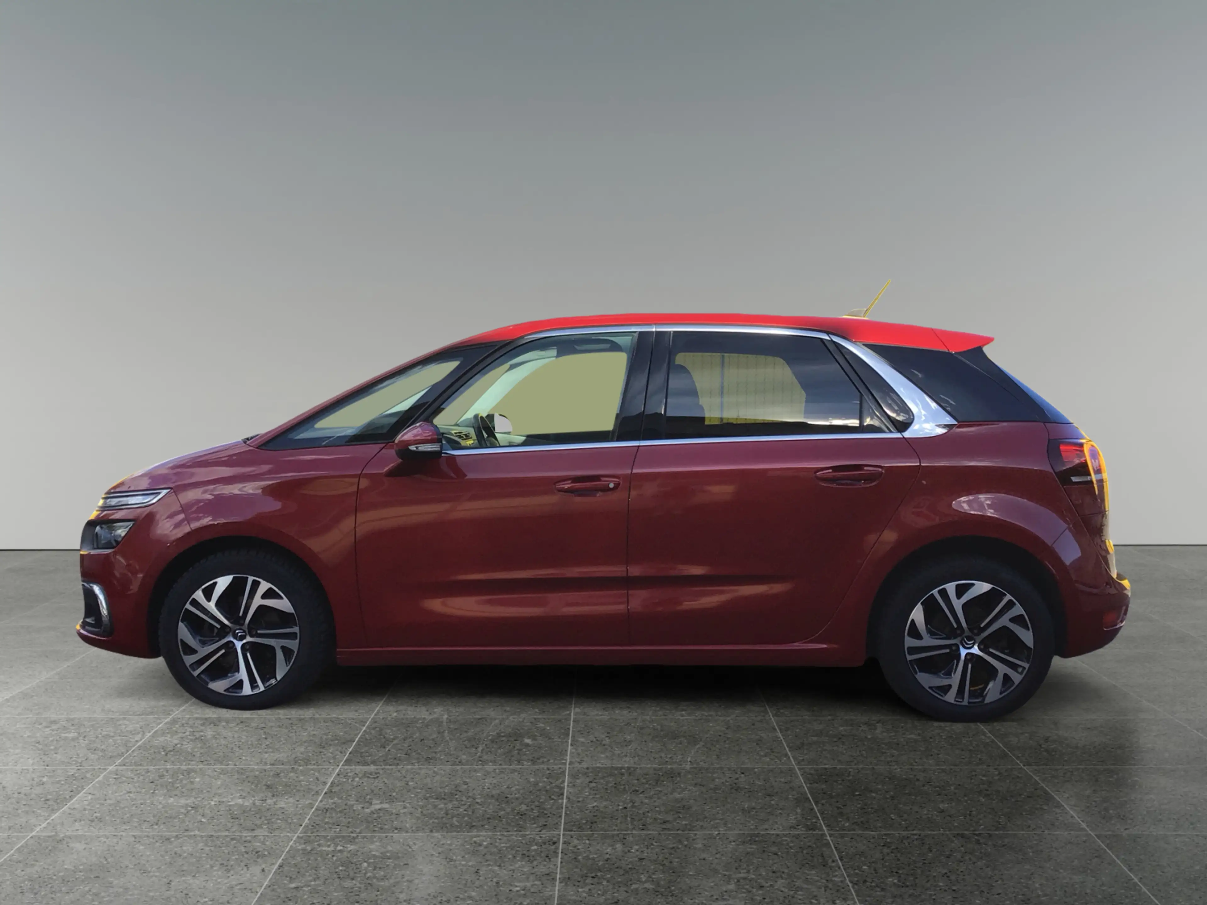 Citroen C4 SpaceTourer BlueHDi 130 S&S 6-Gang Shine — photo 2