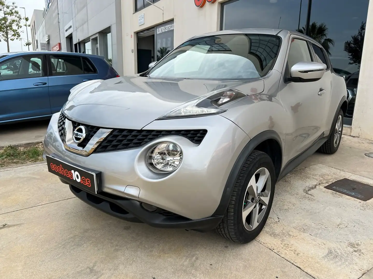 Nissan Juke 1.6 Acenta 4x2 112 Zilver - 2