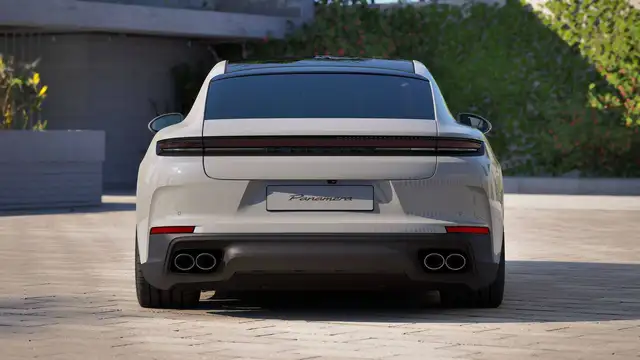Porsche Panamera view 7
