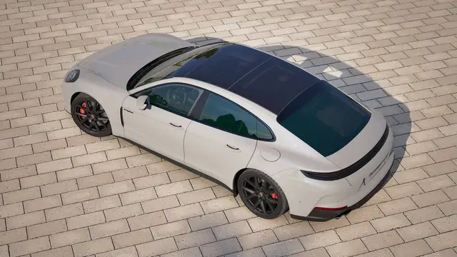 Porsche Panamera view 5
