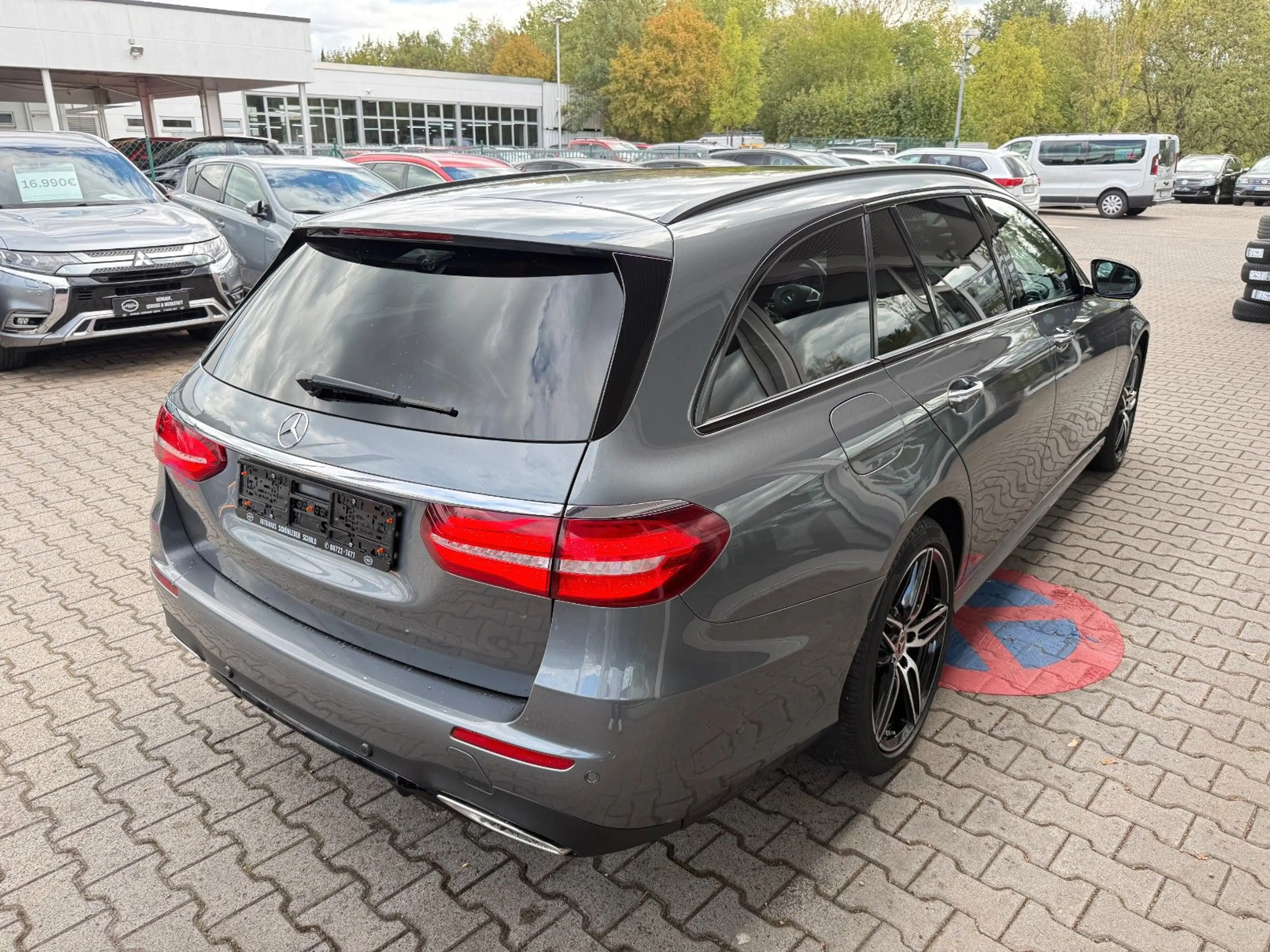 Mercedes-Benz E 400 T 4Matic AMG-Line *TOP AUSSTATTUNG*SCHECKH — photo 12