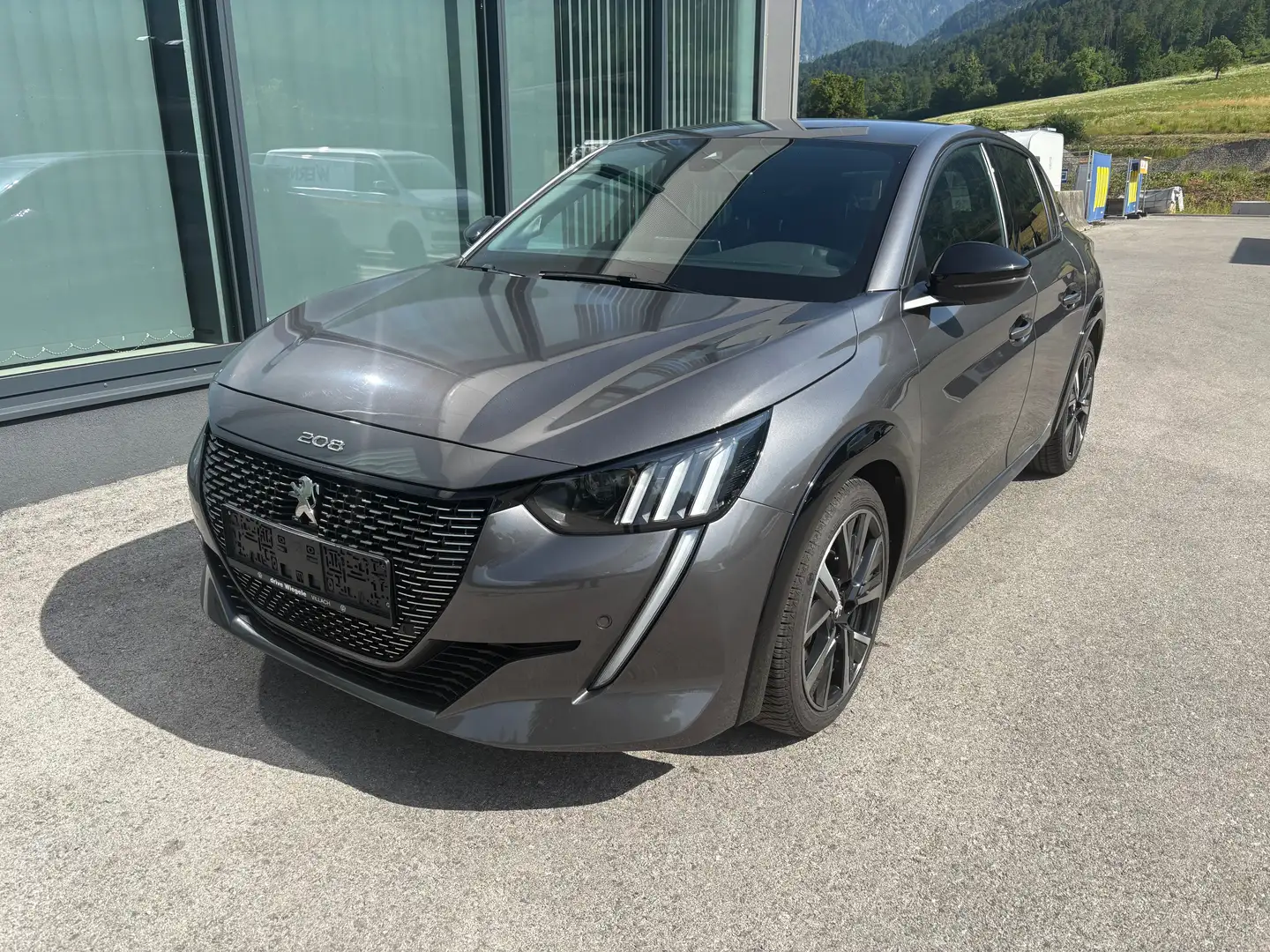 Peugeot 208 GT PureTech 100 S&S EAT8 Grau - 1