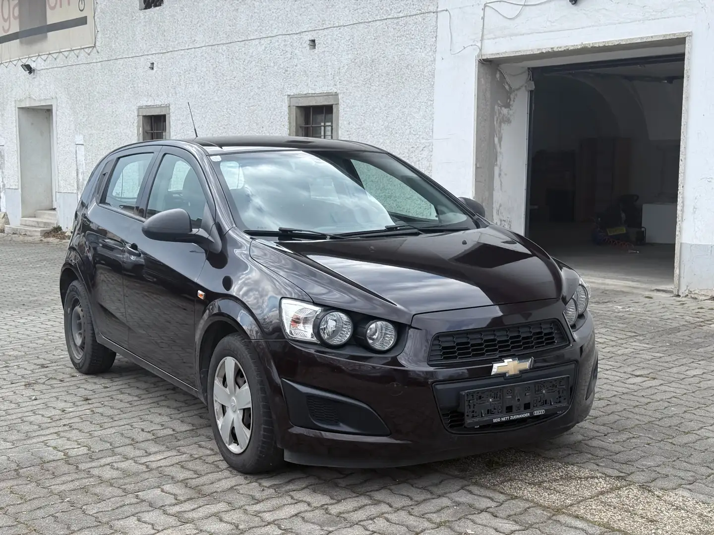 Chevrolet Aveo Aveo 1,2 LS LS Braun - 2