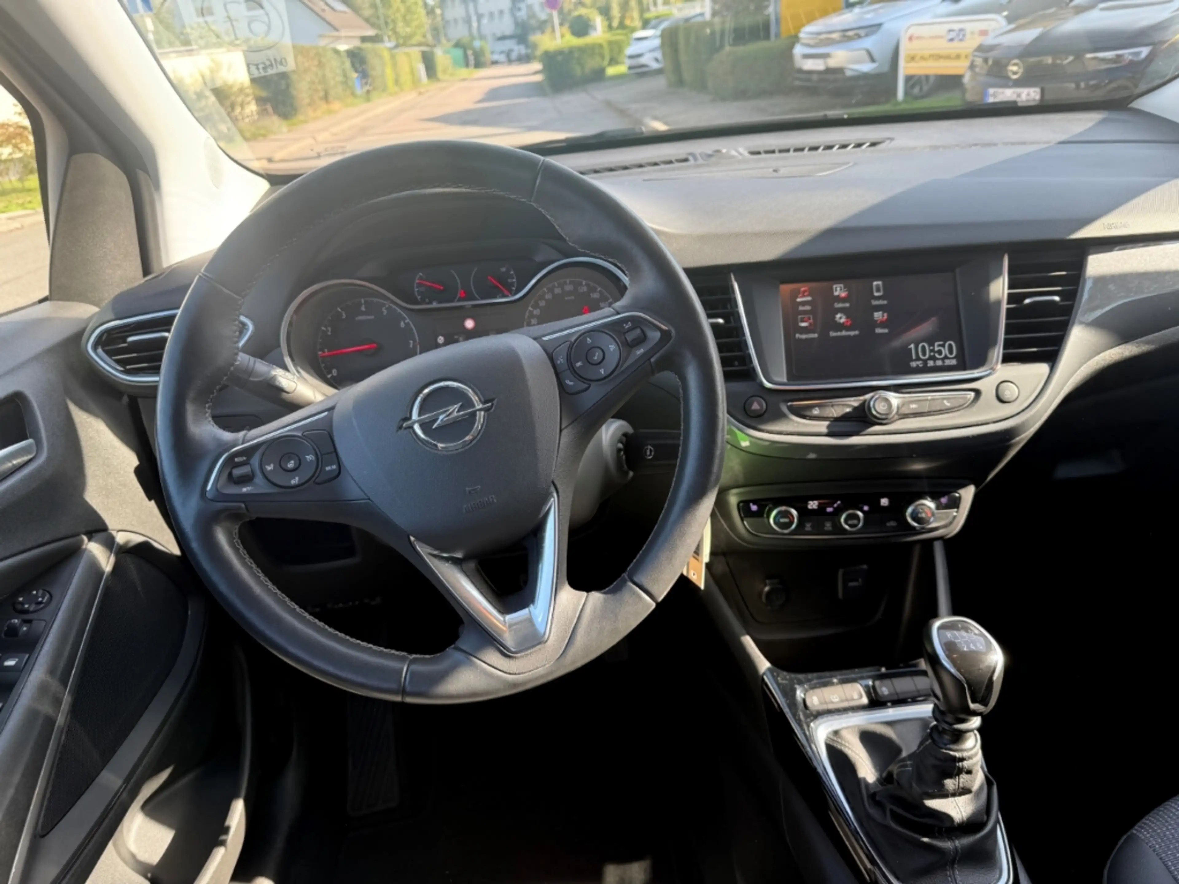 Opel Crossland Elegance 1.2 Turbo SHZ+LHZ+Kamera+AHK — photo 8