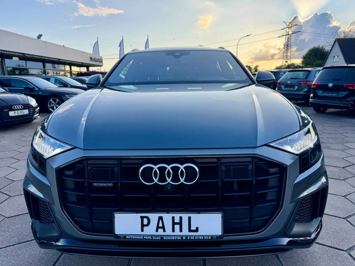 Audi Q8 50 TDI quattro 3x S line B&O MATRIX 360°PANO Gris - 2