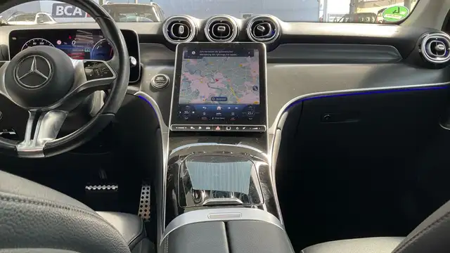 Mercedes-Benz GLC view 8