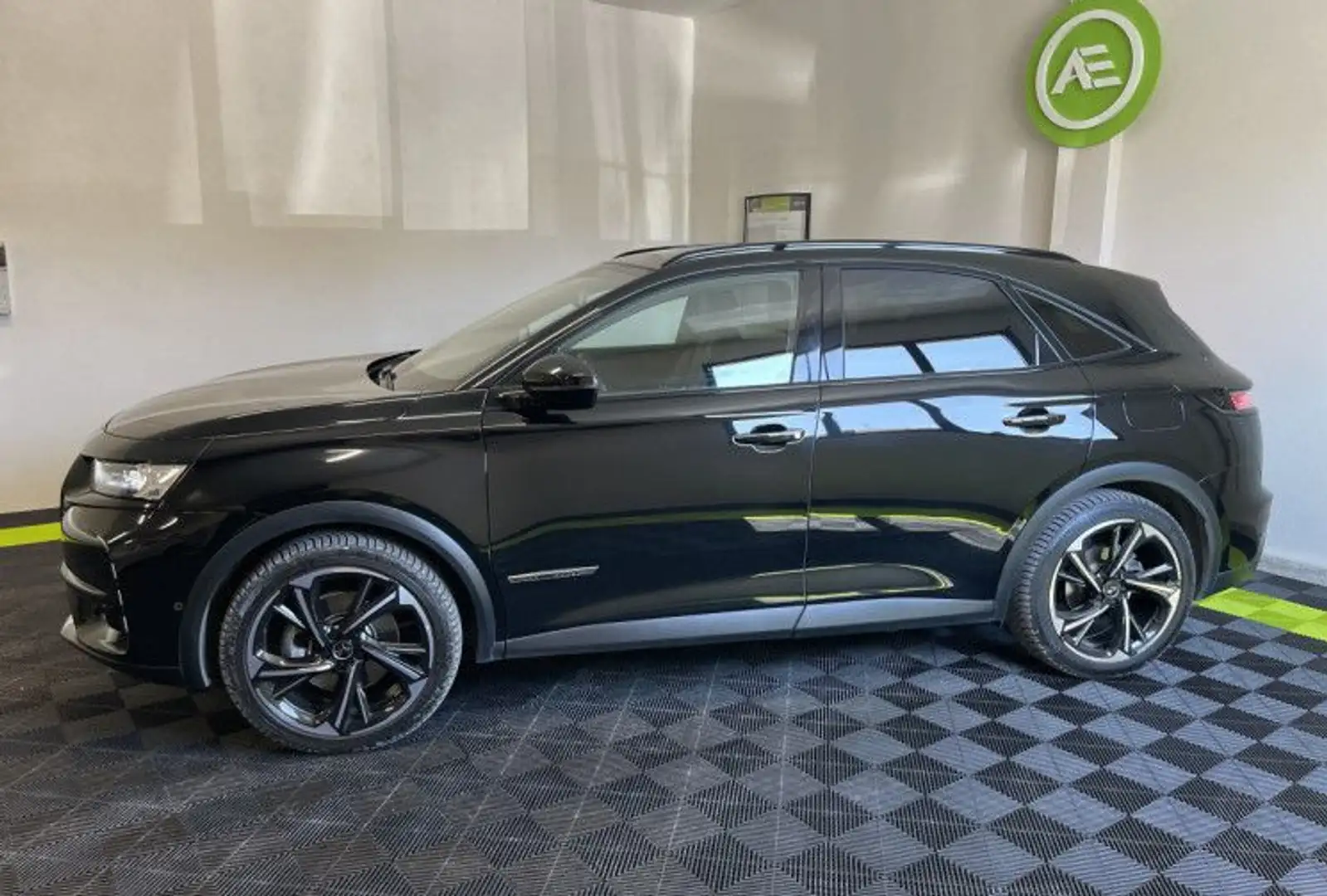 Citroen DS DS 7 Crossback E-TENSE 4x4 300ch Louvre Černá - 2