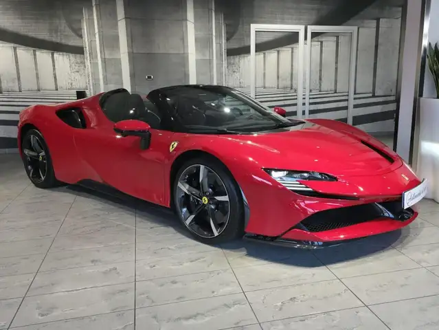 Ferrari SF90 Spider