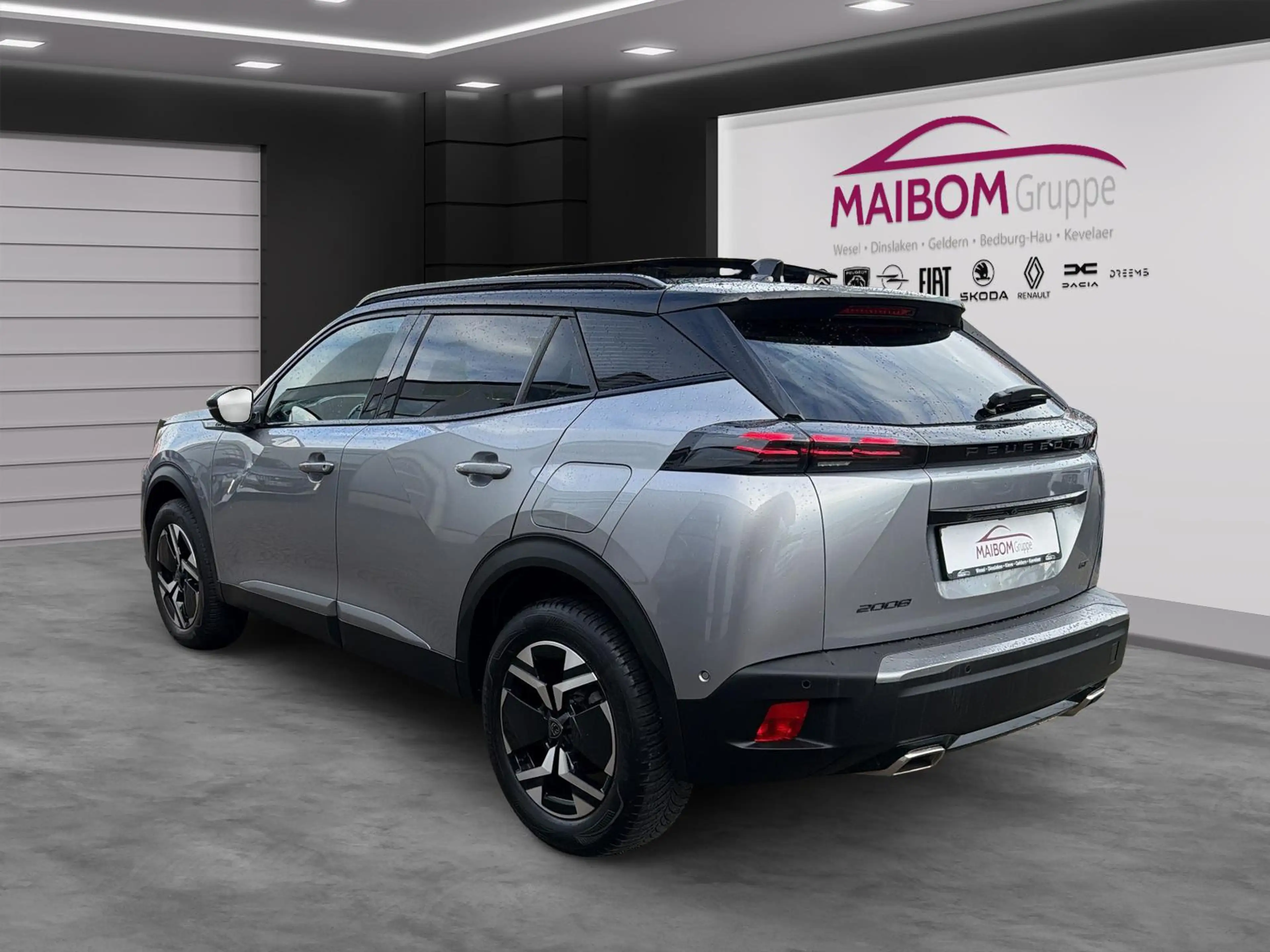 Peugeot 2008 GT Android Auto *Automatik* — photo 5
