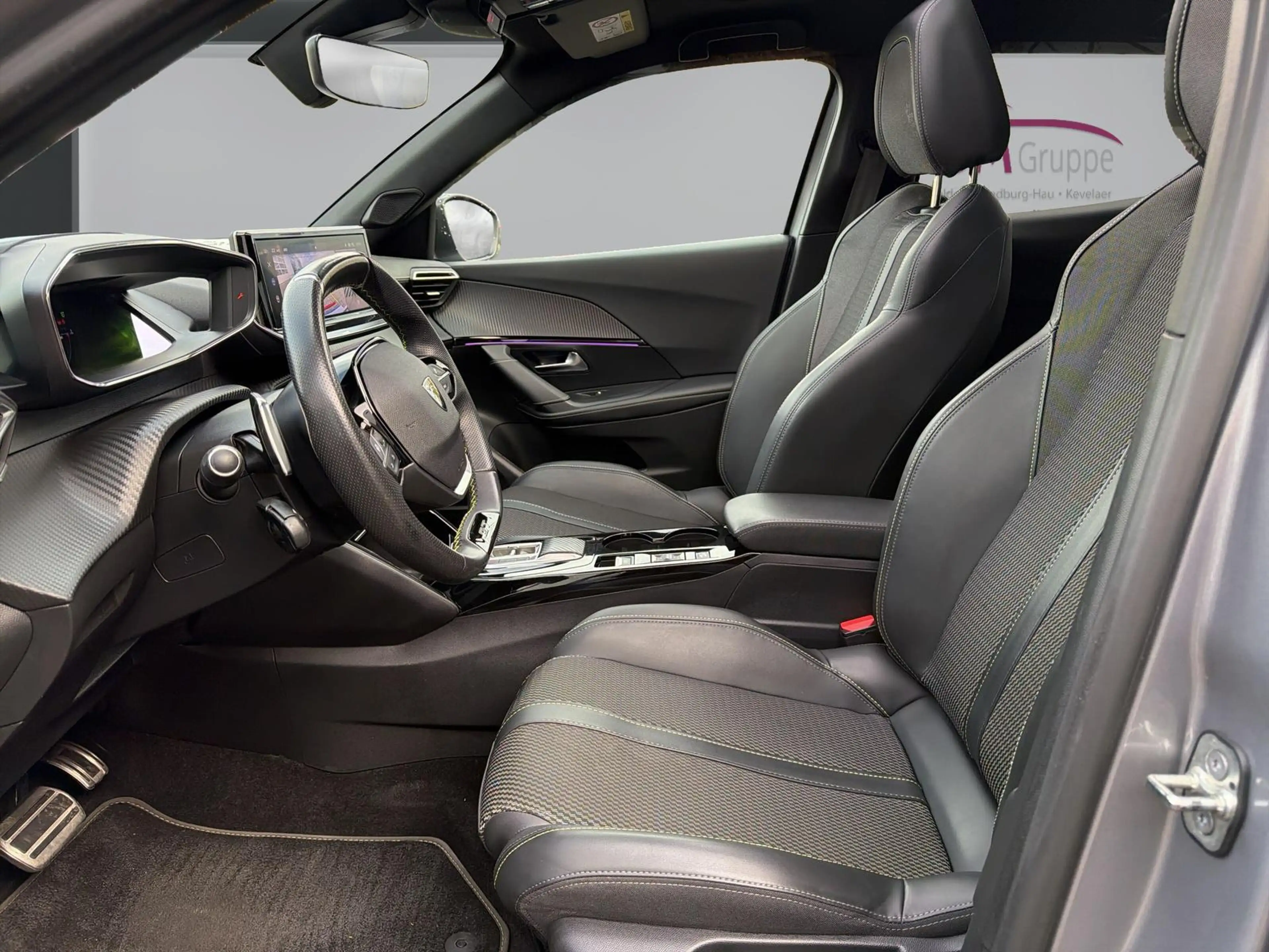 Peugeot 2008 GT Android Auto *Automatik* — photo 10