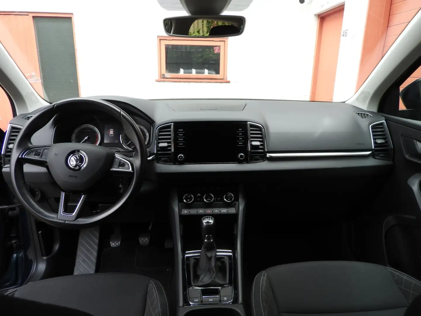 Skoda Karoq 1.0 TSI Ambition, trekhaak, CC, Nav, BTW auto (19. Azul - 2