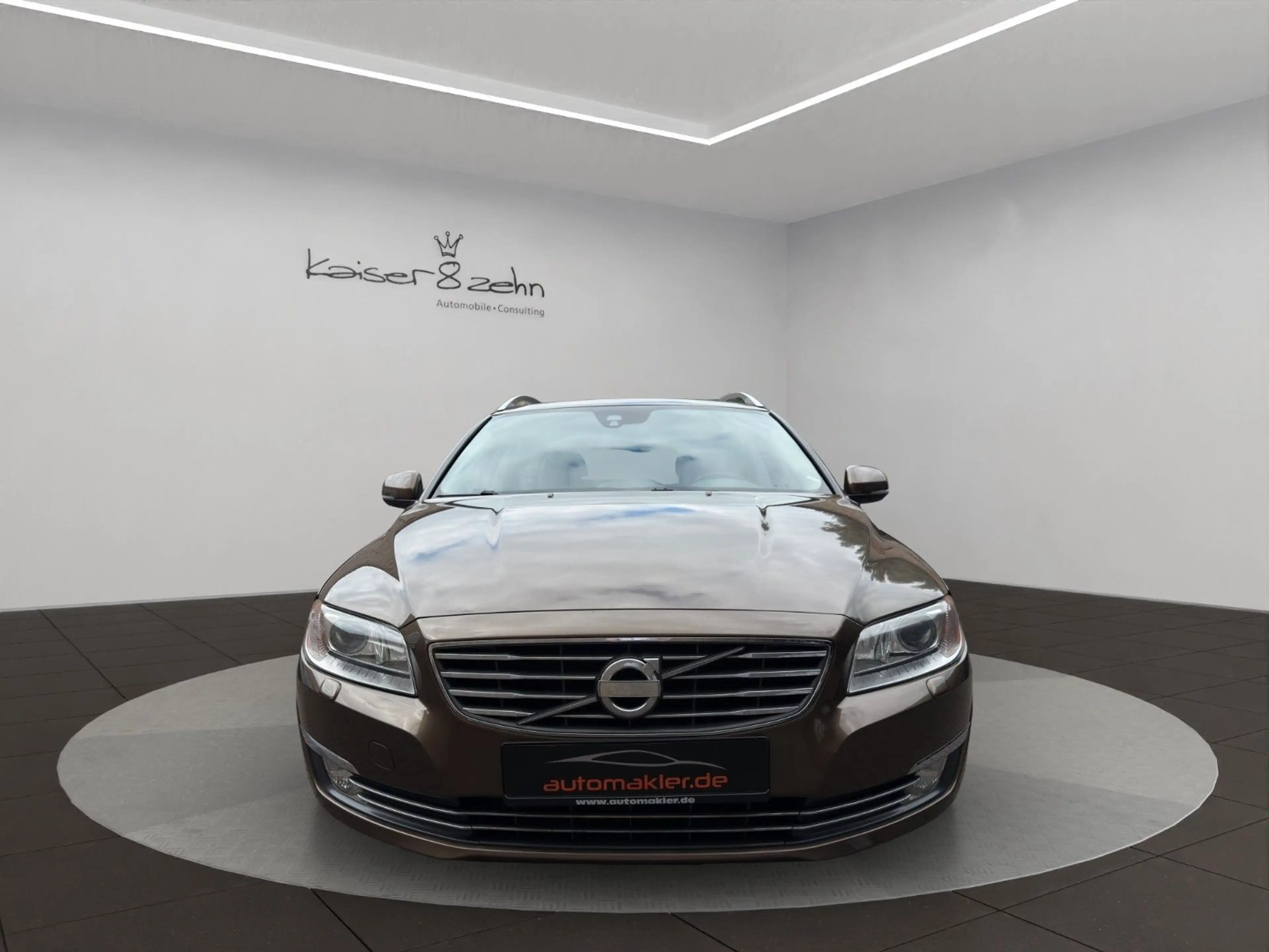 Volvo V70 D4 Summum *2.Hand*Memory-Sitze* — photo 4