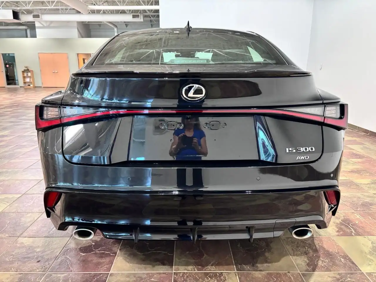 Lexus IS photo Lexus IS