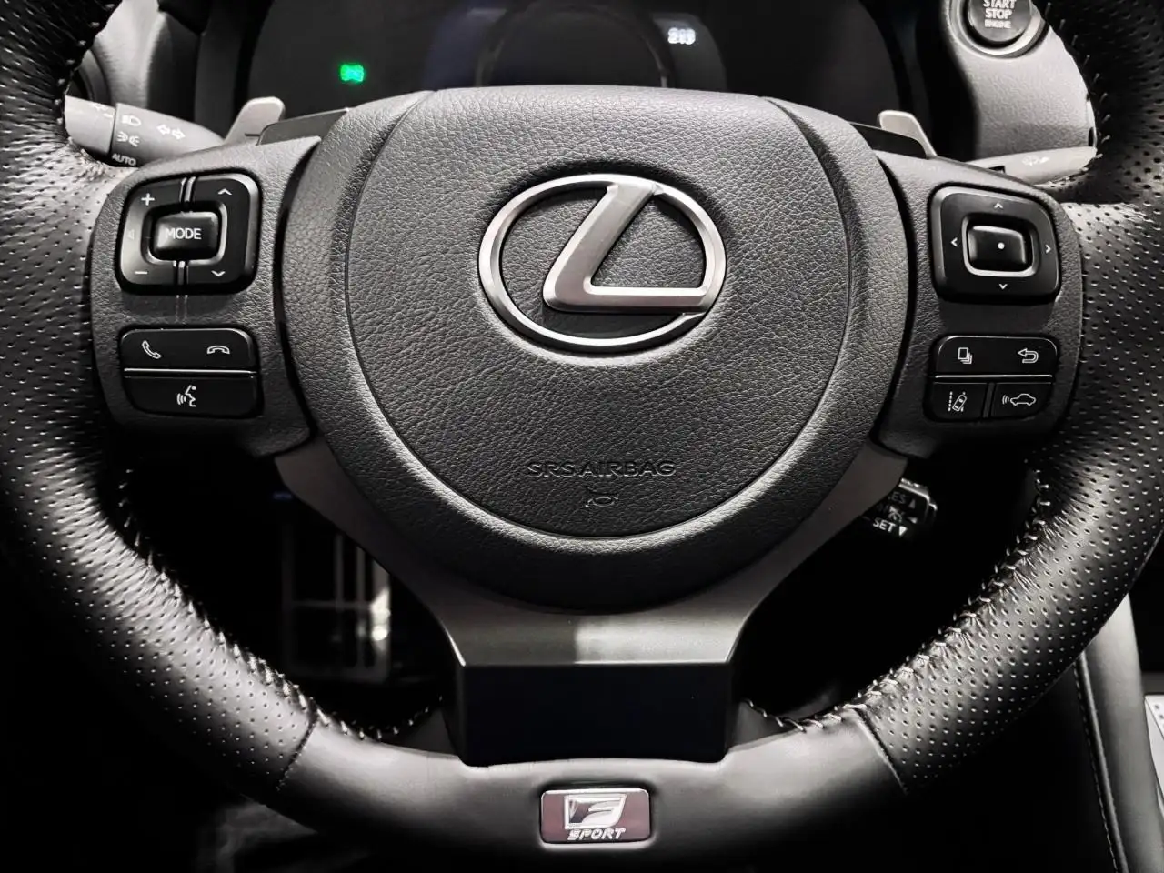 Lexus IS photo Lexus IS