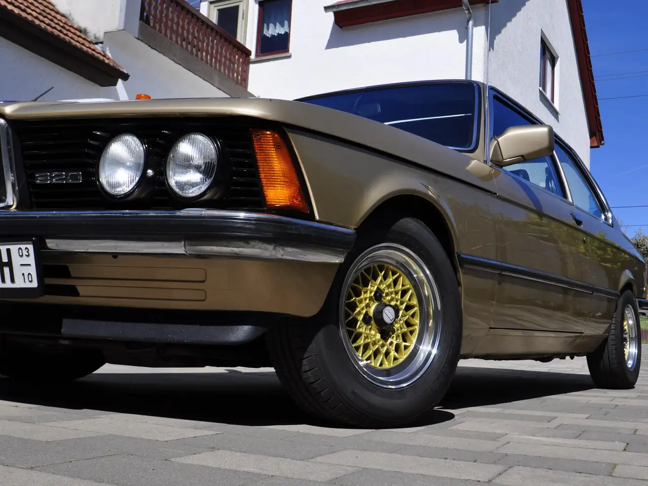 BMW 320 E21, foto 10
