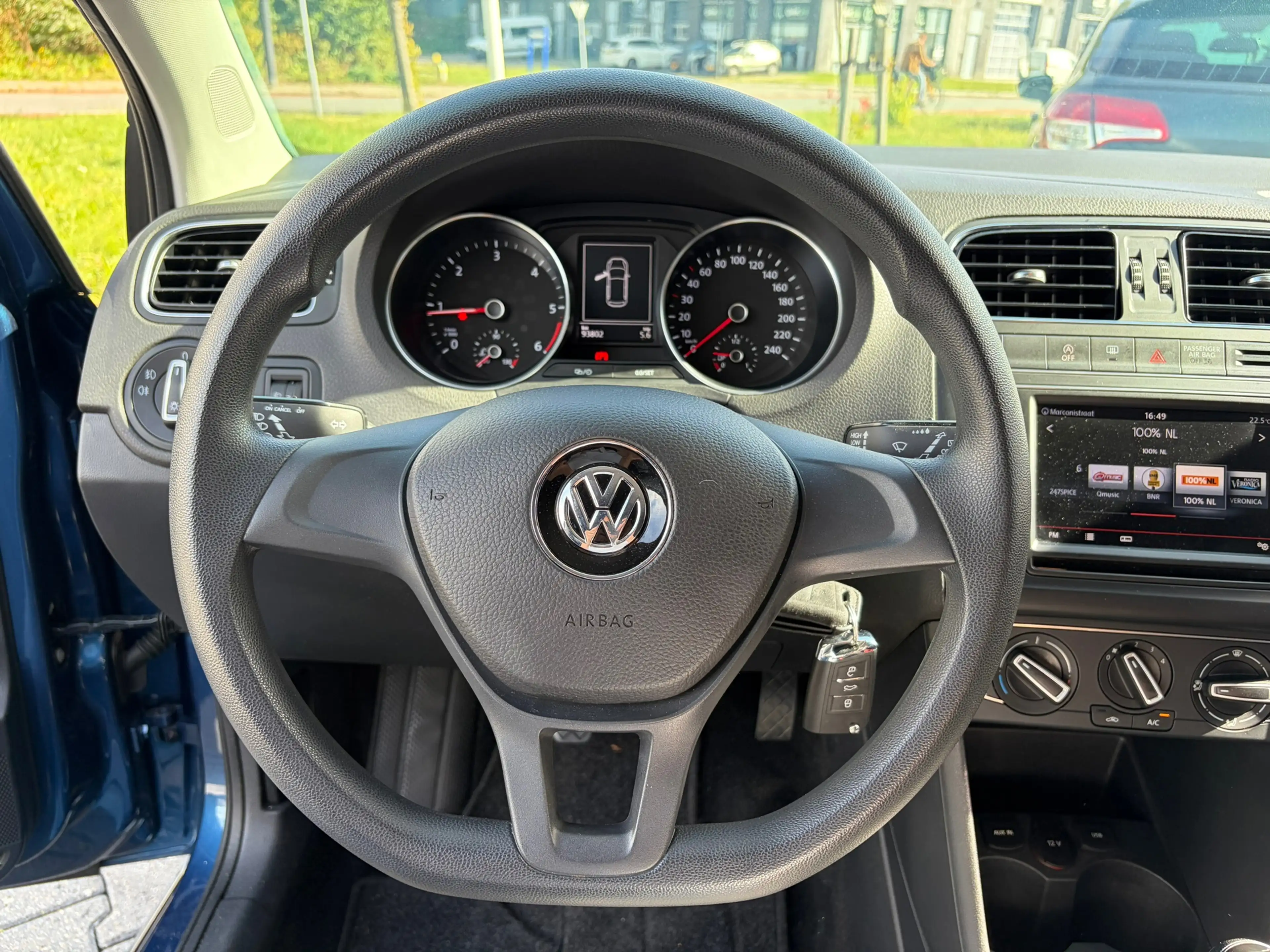 Volkswagen Polo 1.4 TDI Comfortline — photo 9