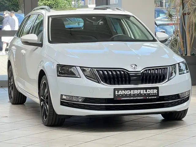 Skoda Octavia Combi 2.0 TDI PANO|ACC|VIRTUAL|RFK|LED|SHZ