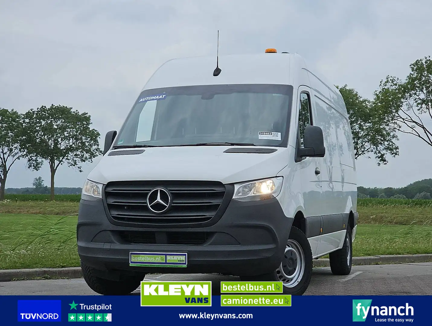 Mercedes-Benz Sprinter 319 L2H2 V6 3.5t-Trekh. Wit - 1