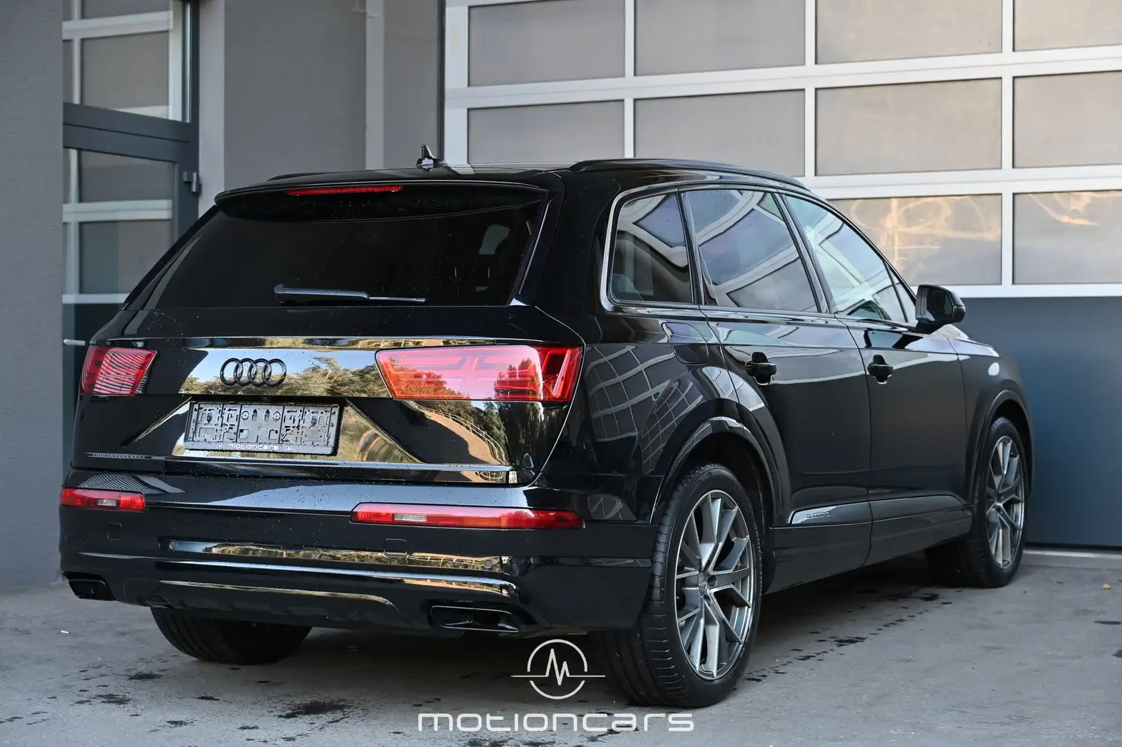 Audi Q7 3.0 TDI DPF quattro ultra Nero - 2