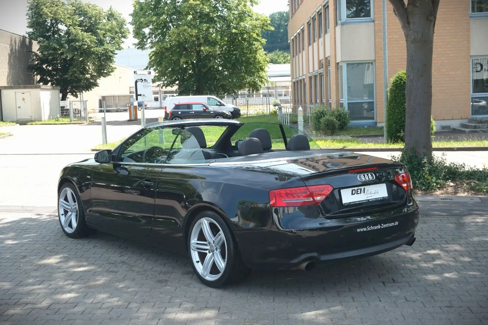Audi A5 Cabriolet 2.0 TFSI / S-Line / Leder / Xenon / Schwarz - 2
