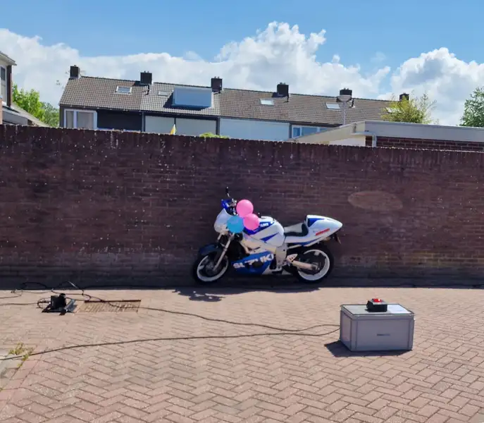 Suzuki GSX-R 600 - foto 5