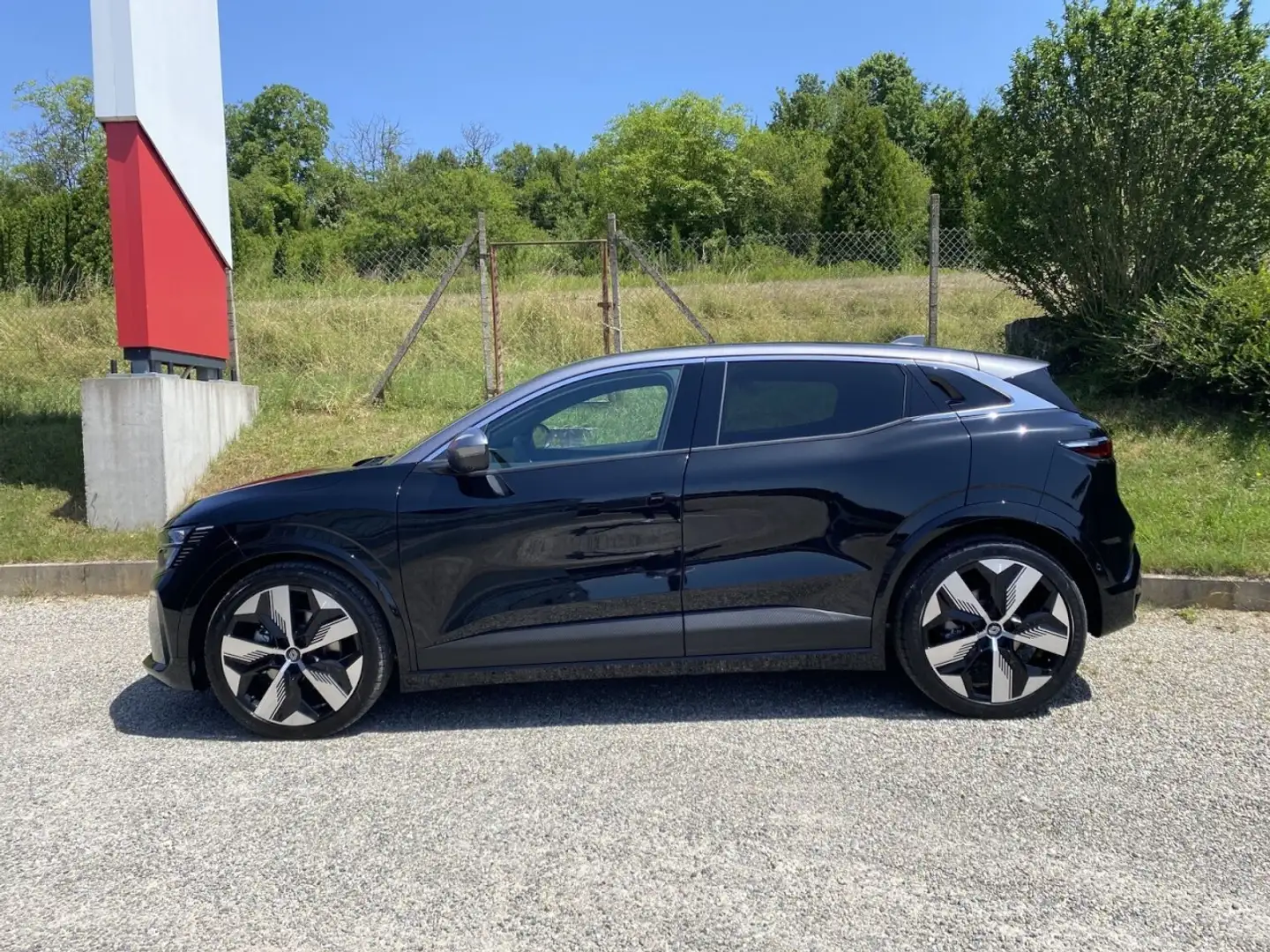 Renault Megane E-Tech Electric Equlibre Klima Navi Rückfahrkamera Schwarz - 2