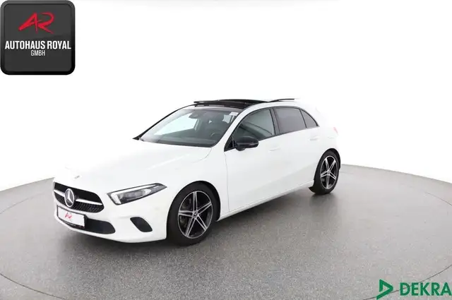 Mercedes-Benz A 220 NIGHTPAKET WIDE,MULTIBEAM,AHK,KAMERA,18Z.