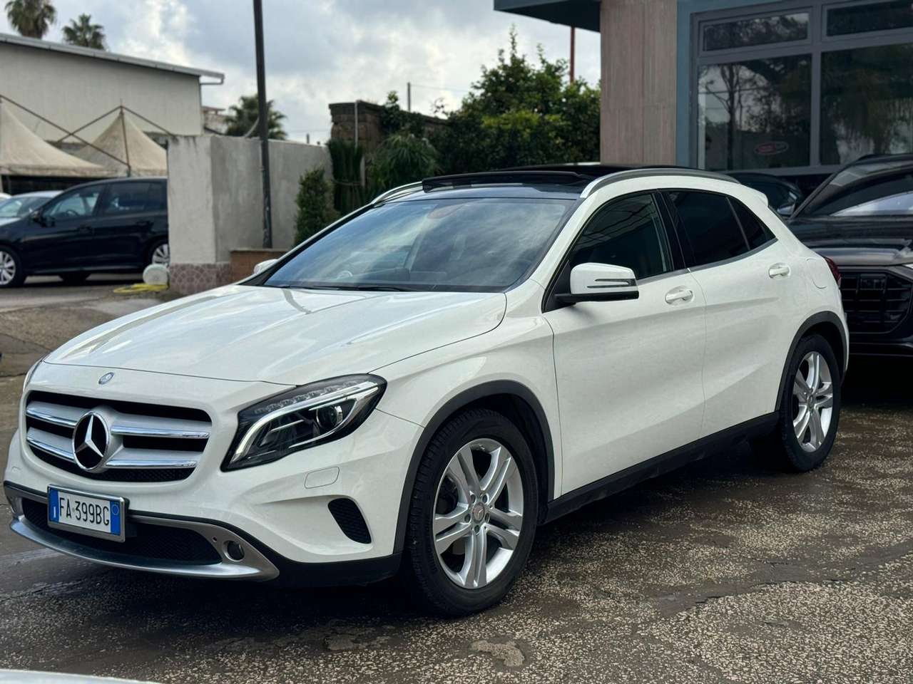 Mercedes-Benz GLA 180 GLA 180 d SPORT TETTO APRIBILE
