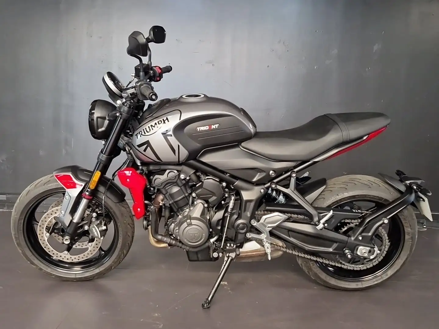 Triumph Trident 660 Schwarz - 2