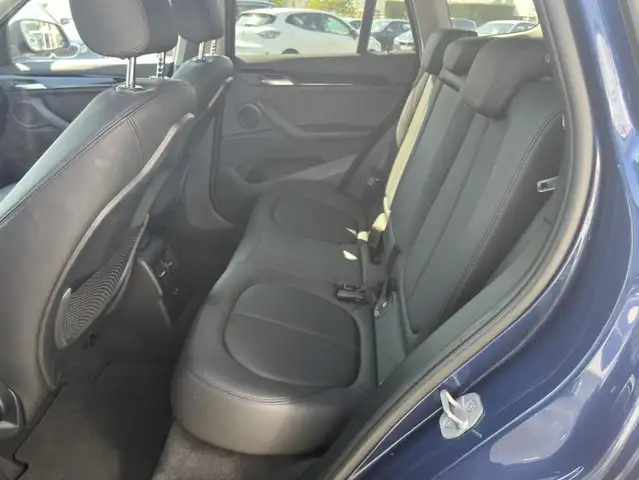 BMW X1 view 9