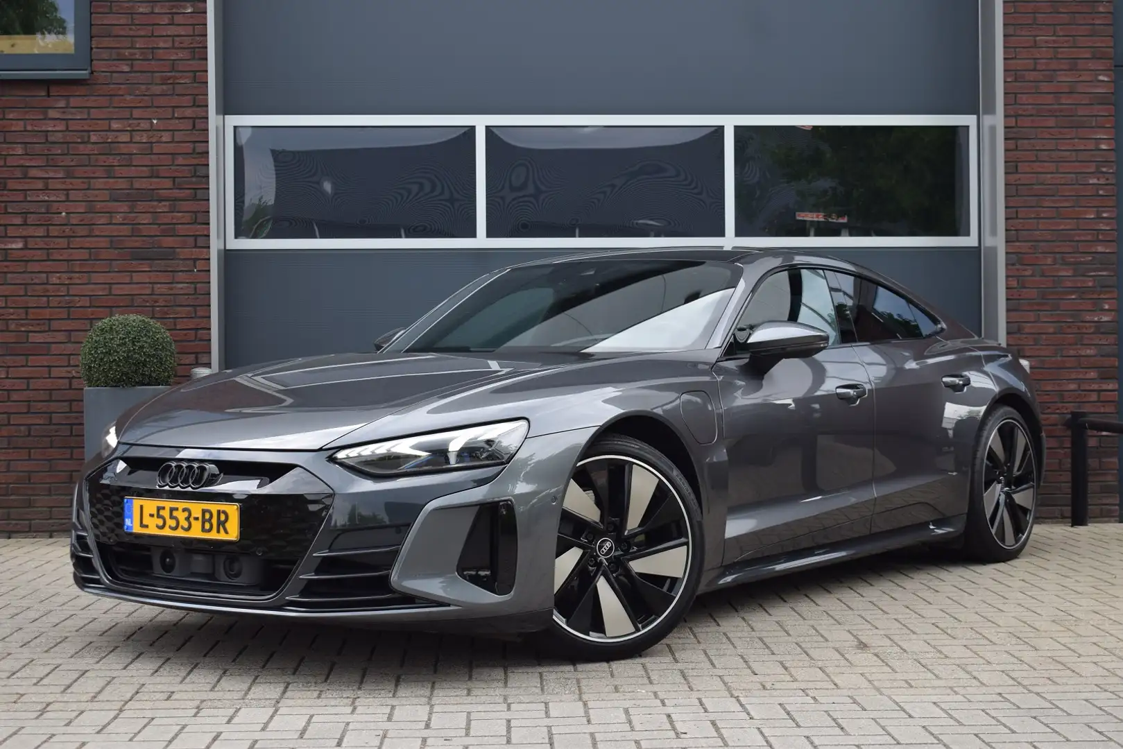 Audi e-tron GT edition 93 kWh | 4-wielbesturing | Leer | B&O | He Gri - 1
