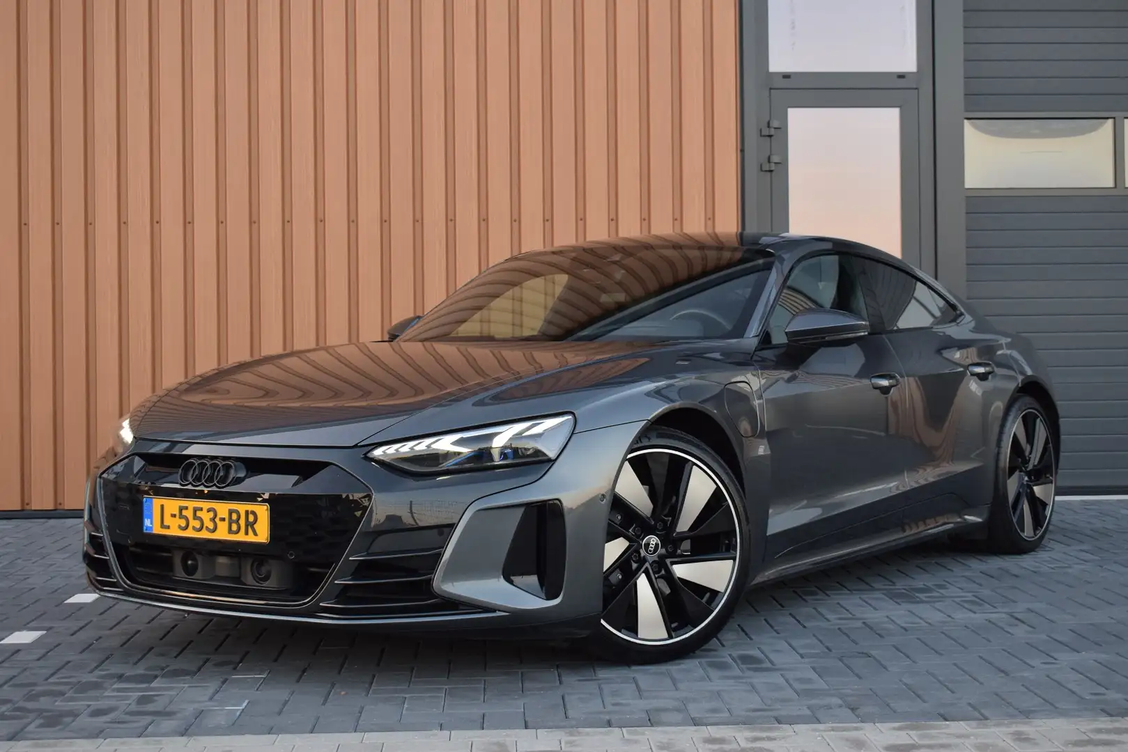 Audi e-tron GT edition 93 kWh | 4-wielbesturing | Leer | B&O | He Gris - 1